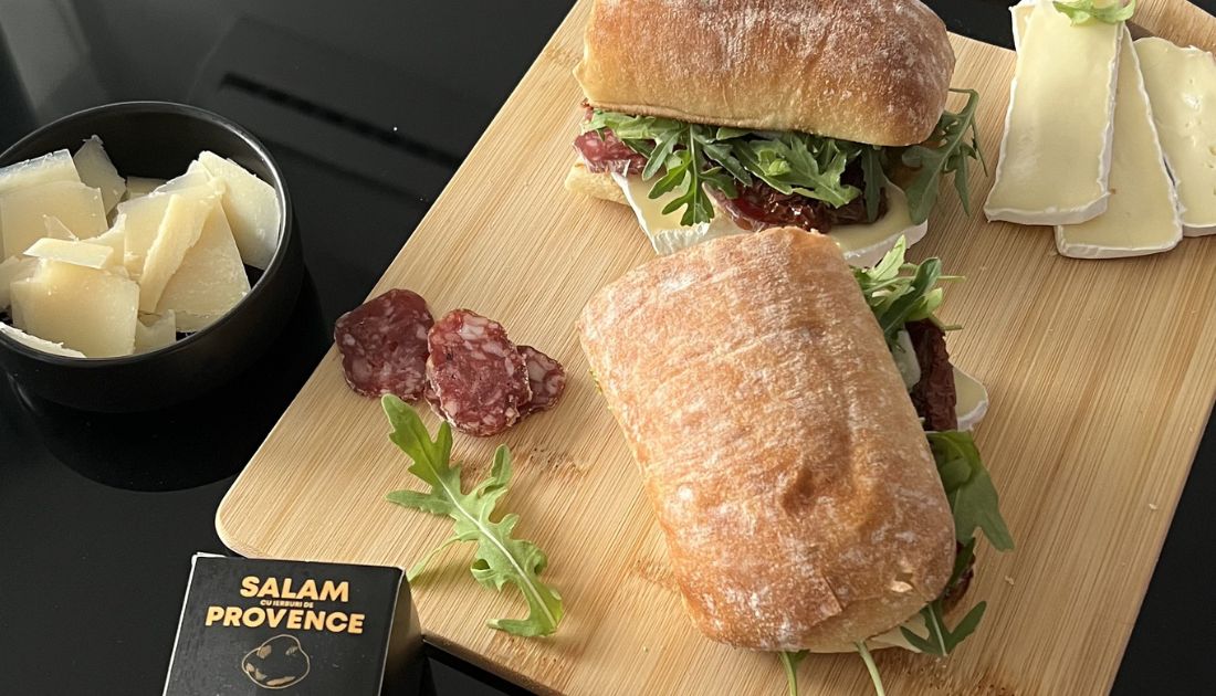Sandwich Gourmet - Salam cu Ierburi de Provence 